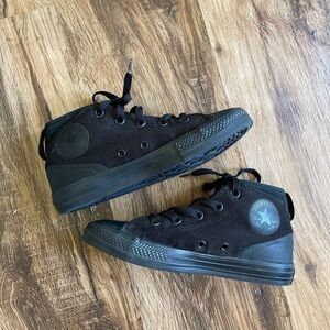 Converse CTAS Syde Street Mid Sneaker | Junior Size 2